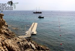 &Pi;&lambda;&omega;&tau;ή &epsilon;&xi;έ&delta;&rho;&alpha; &gamma;&iota;&alpha; &tau;&omicron; Cavo Paradiso - 7