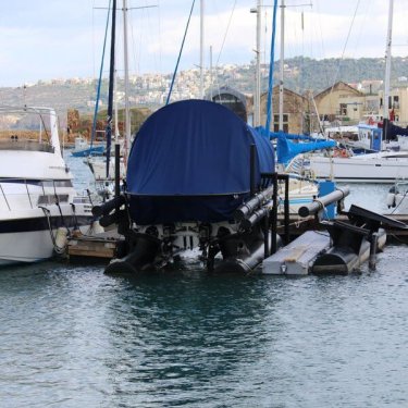 &Epsilon;&xi;&tau;&rho;&alpha; &Epsilon;&xi;&omicron;&pi;&lambda;&iota;&sigma;&mu;ό&sigmaf; - 8