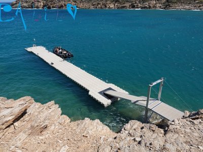 Floating dock for Calilo Luxury Beach Resort