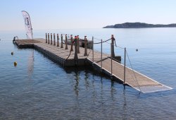 &Pi;&lambda;&omega;&tau;ή &epsilon;&xi;έ&delta;&rho;&alpha; &gamma;&iota;&alpha; Nostos Watersports - 9