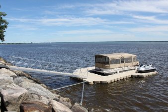 &Iota;&delta;&iota;&omega;&tau;&iota;&kappa;ά έ&rho;&gamma;&alpha; - 126