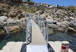 &Pi;&lambda;&omega;&tau;ή &epsilon;&xi;έ&delta;&rho;&alpha; &gamma;&iota;&alpha; &tau;&omicron; Jackie O' Bar - 8