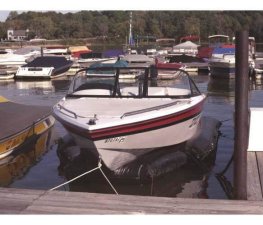 AirDock &phi;ύ&lambda;&alpha;&xi;&eta; &sigma;&kappa;&alpha;&phi;ώ&nu; - 18