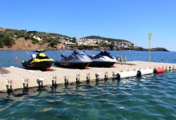 &Pi;&lambda;&omega;&tau;ή &epsilon;&xi;έ&delta;&rho;&alpha; &gamma;&iota;&alpha; Nostos Watersports - 11