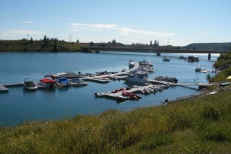 &Mu;&alpha;&rho;ί&nu;&epsilon;&sigmaf; - 30