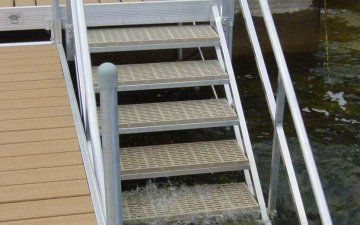 &Pi;ά&nu;&epsilon;&lambda; &kappa;&alpha;&tau;&alpha;&sigma;&tau;&rho;ώ&mu;&alpha;&tau;&omicron;&sigmaf; ThruFlow - 26