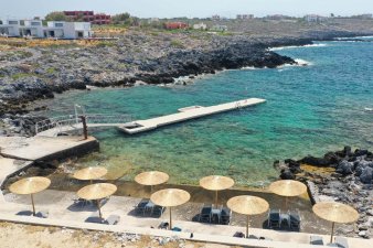 &Xi;&epsilon;&nu;&omicron;&delta;&omicron;&chi;&epsilon;&iota;&alpha;&kappa;έ&sigmaf; &mu;&omicron;&nu;ά&delta;&epsilon;&sigmaf; - 17