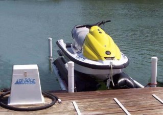 AirDock &phi;ύ&lambda;&alpha;&xi;&eta; &sigma;&kappa;&alpha;&phi;ώ&nu; - 22