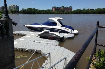 &Iota;&delta;&iota;&omega;&tau;&iota;&kappa;ά έ&rho;&gamma;&alpha; - 75