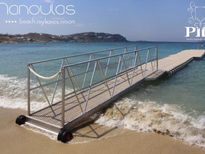 Floating dock for Manoulas Beach Resort