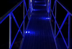 &Pi;&lambda;&omega;&tau;ή &epsilon;&xi;έ&delta;&rho;&alpha; &gamma;&iota;&alpha; &iota;&delta;&iota;ώ&tau;&eta;, &Alpha;&lambda;&epsilon;ό&mu;&alpha;&nu;&delta;&rho;&alpha; - 7