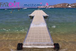 &Pi;&lambda;&omega;&tau;ή &epsilon;&xi;έ&delta;&rho;&alpha; &gamma;&iota;&alpha; Far Out Beach Club & Meltemi Watersports - 2