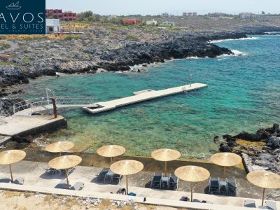 Floating dock for Kavos Hotel