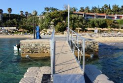 &Pi;&lambda;&omega;&tau;ή &epsilon;&xi;έ&delta;&rho;&alpha; &gamma;&iota;&alpha; Eagles Palace - 5