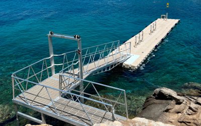 Πλωτή εξέδρα για ιδιώτη, Ορνός 1