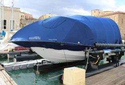 &Pi;&rho;&omicron;&sigma;&tau;&alpha;&tau;&epsilon;&upsilon;&tau;&iota;&kappa;ό &kappa;ά&lambda;&upsilon;&mu;&mu;&alpha; &gamma;&iota;&alpha; &tau;&omicron; "Donzi 28ZX" - 4