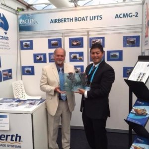 &Alpha;&pi;&omicron;&nu;&omicron;&mu;ή &Epsilon;&theta;&nu;&iota;&kappa;&omicron;ύ &Beta;&rho;&alpha;&beta;&epsilon;ί&omicron;&upsilon; &Kappa;&alpha;&iota;&nu;&omicron;&tau;&omicron;&mu;ί&alpha;&sigmaf; &gamma;&iota;&alpha; &tau;&alpha; Boatlifts &tau;&eta;&sigmaf; AirBerth! - 2