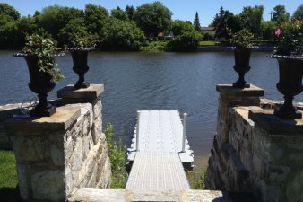 &Iota;&delta;&iota;&omega;&tau;&iota;&kappa;ά έ&rho;&gamma;&alpha; - 98