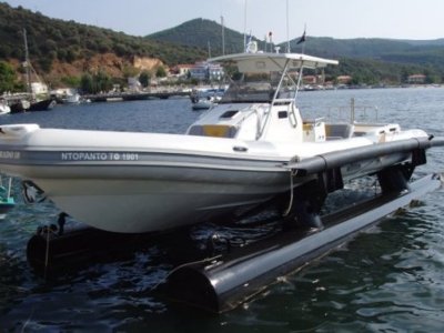 Boatlift AirBerth M520 for DORADO