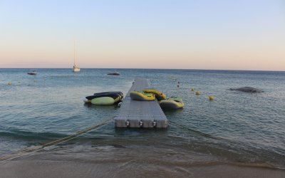 Πλωτή εξέδρα για Tropicana