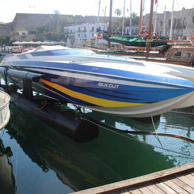 Airberth by "BOUZAKIS MARINE"