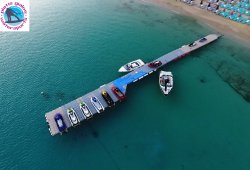 &Pi;&lambda;&omega;&tau;ή &epsilon;&xi;έ&delta;&rho;&alpha; &gamma;&iota;&alpha; Platis Gialos Watersports - 4