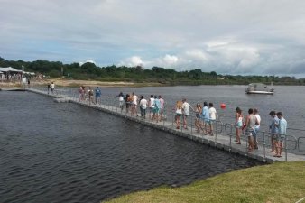 &Pi;&lambda;&omega;&tau;έ&sigmaf; &gamma;έ&phi;&upsilon;&rho;&epsilon;&sigmaf; - 8