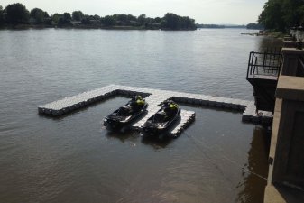 &Iota;&delta;&iota;&omega;&tau;&iota;&kappa;ά έ&rho;&gamma;&alpha; - 105