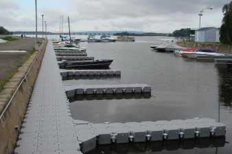 &Mu;&alpha;&rho;ί&nu;&epsilon;&sigmaf; - 16