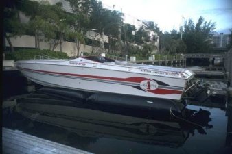 AirDock &phi;ύ&lambda;&alpha;&xi;&eta; &sigma;&kappa;&alpha;&phi;ώ&nu; - 14