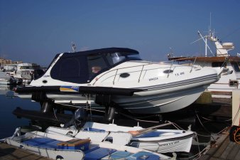 Airberth by "BOUZAKIS MARINE" - 20