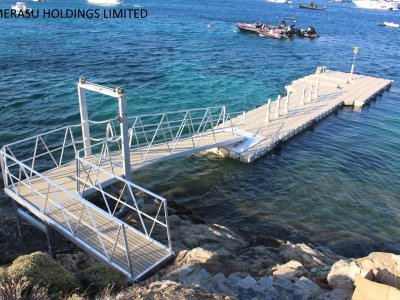 Floating dock for Limerasu Holdings