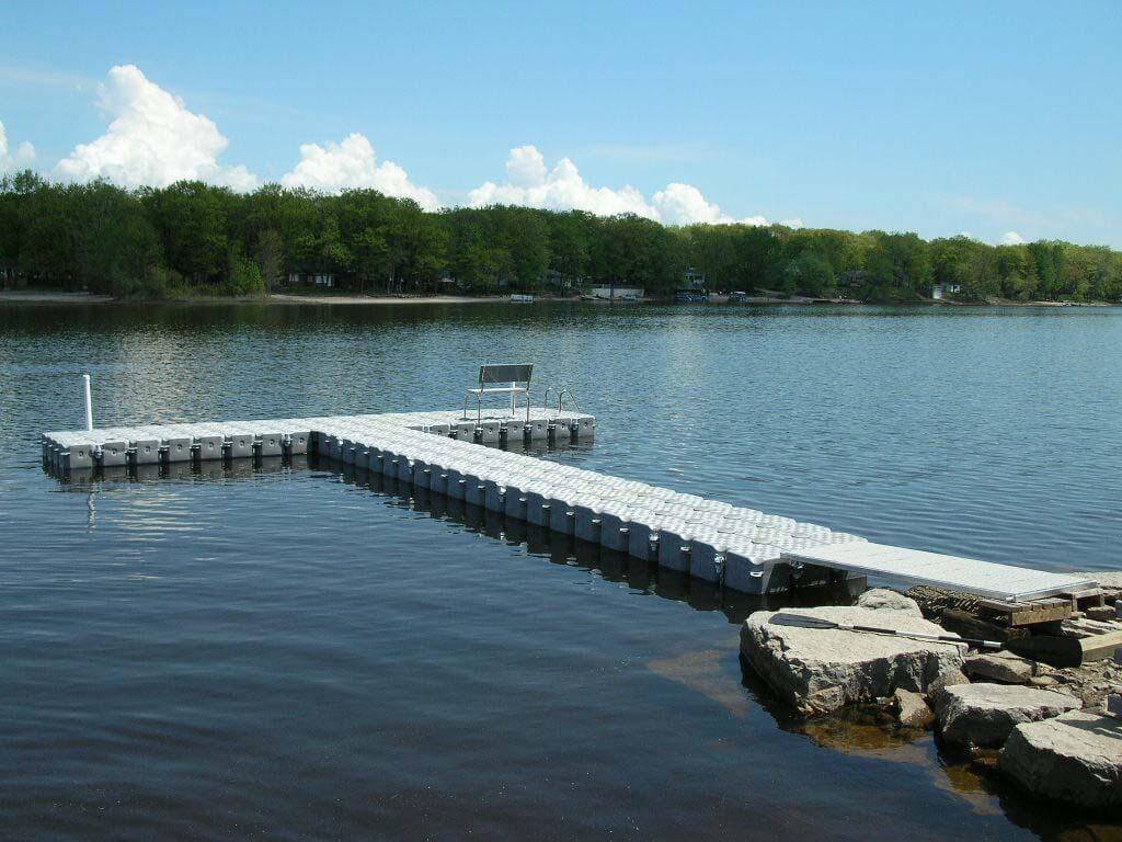 lake-floating-dock-03